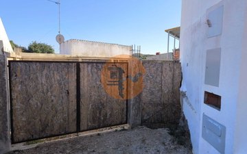 Property slide 39