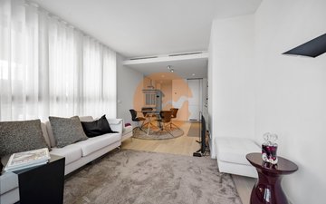 Property slide 16