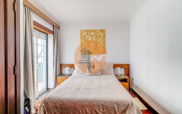 Property slide 17
