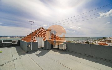 Property slide 31
