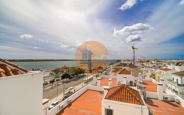 Property slide 32