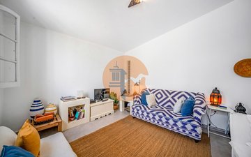 Property slide 8