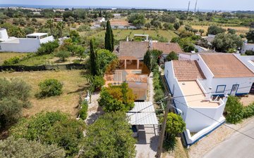 Property slide 39