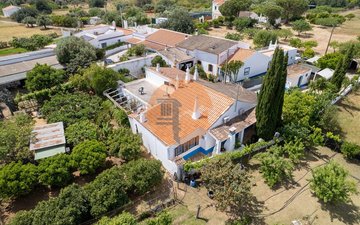 Property slide 40