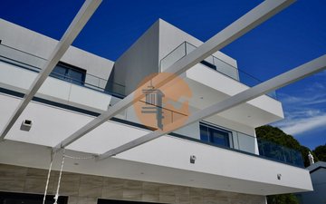 Property slide 6