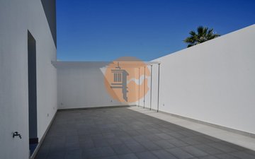 Property slide 38