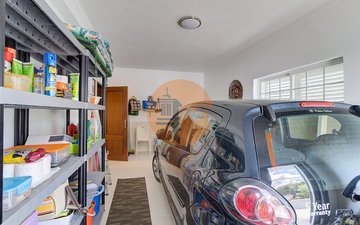 Property slide 19