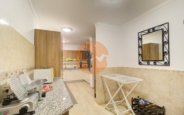 Property slide 29