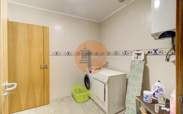 Property slide 46