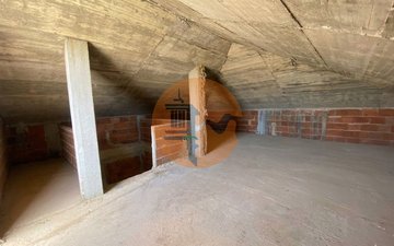 Property slide 35