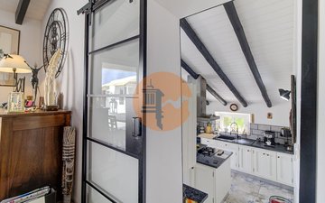 Property slide 29