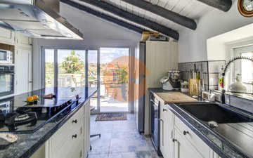 Property slide 31