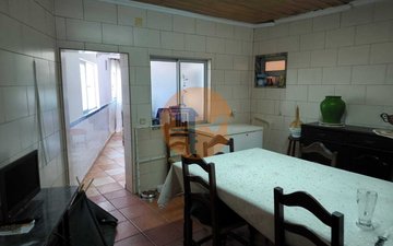 Property slide 24
