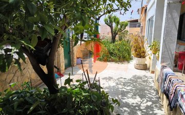Property slide 29