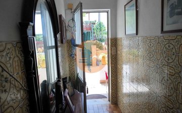 Property slide 40