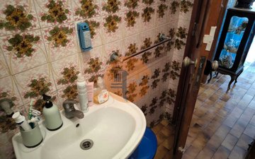 Property slide 50