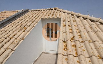 Property slide 22