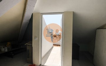 Property slide 25