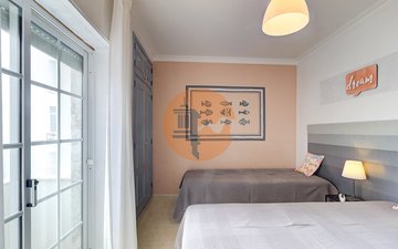 Property slide 31