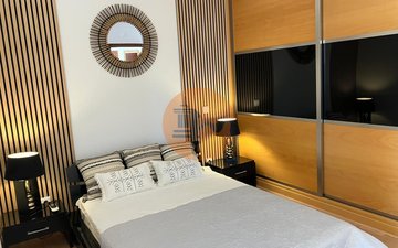 Property slide 20