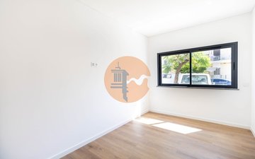 Property slide 14