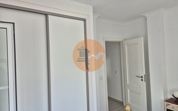 Property slide 25