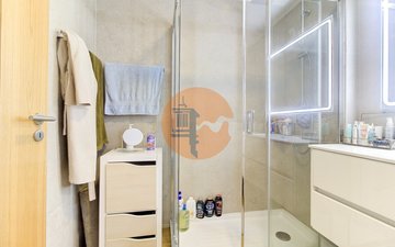 Property slide 16