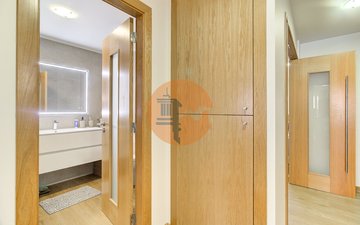 Property slide 18