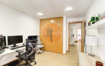 Property slide 24