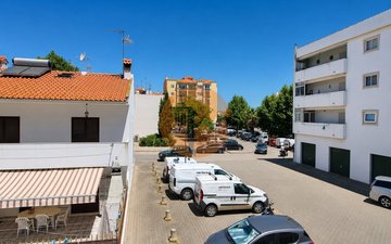 Property slide 18