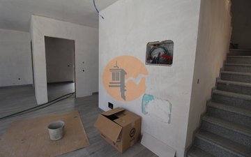 Property slide 21