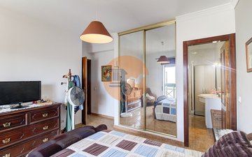 Property slide 22