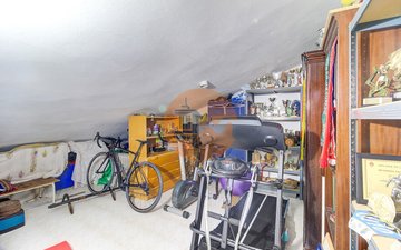 Property slide 31