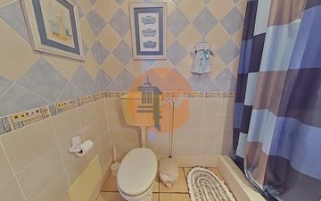 Property slide 20