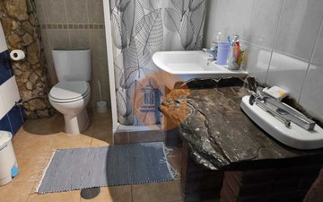 Property slide 36
