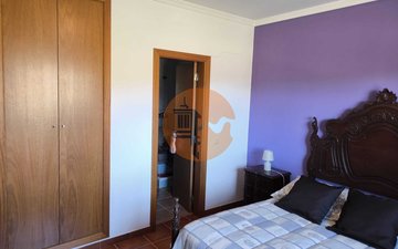 Property slide 40