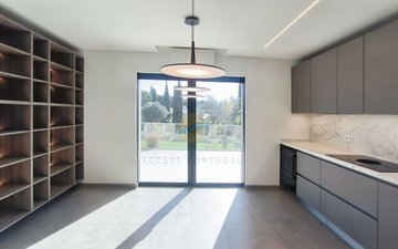 Property slide 18