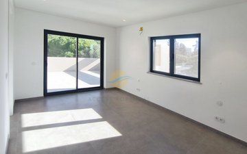Property slide 31