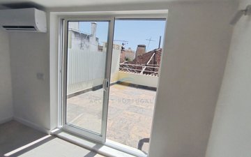 Property slide 14