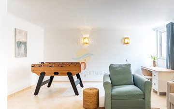 Property slide 21