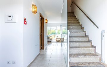 Property slide 22