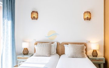 Property slide 25