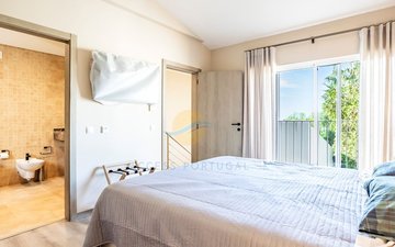 Property slide 22