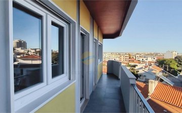 Property slide 14