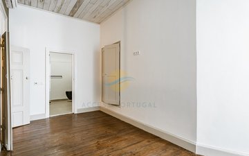 Property slide 29