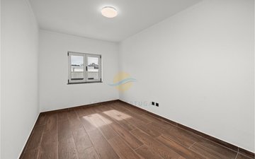 Property slide 23