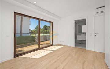 Property slide 44