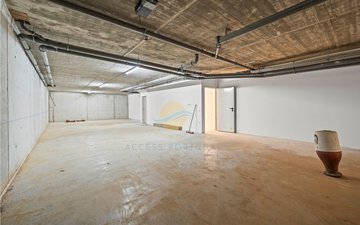 Property slide 50