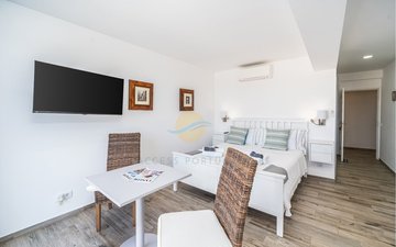 Property slide 28