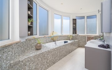 Property slide 19